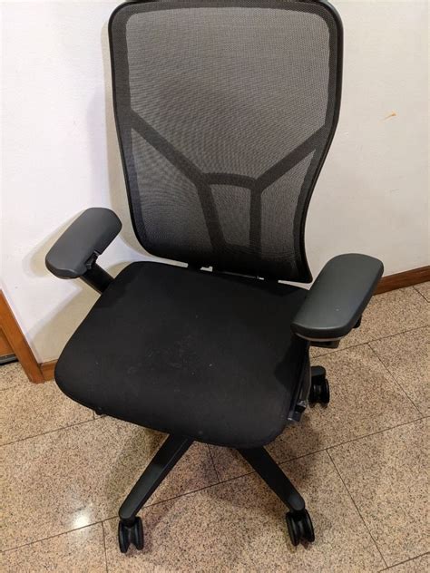 chairs comparable to herman miller.